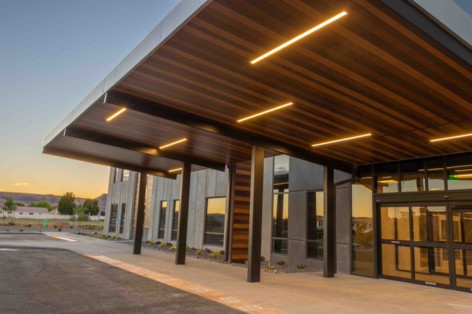 Revamp your entrance with Parallel’s wood-look aluminum soffits